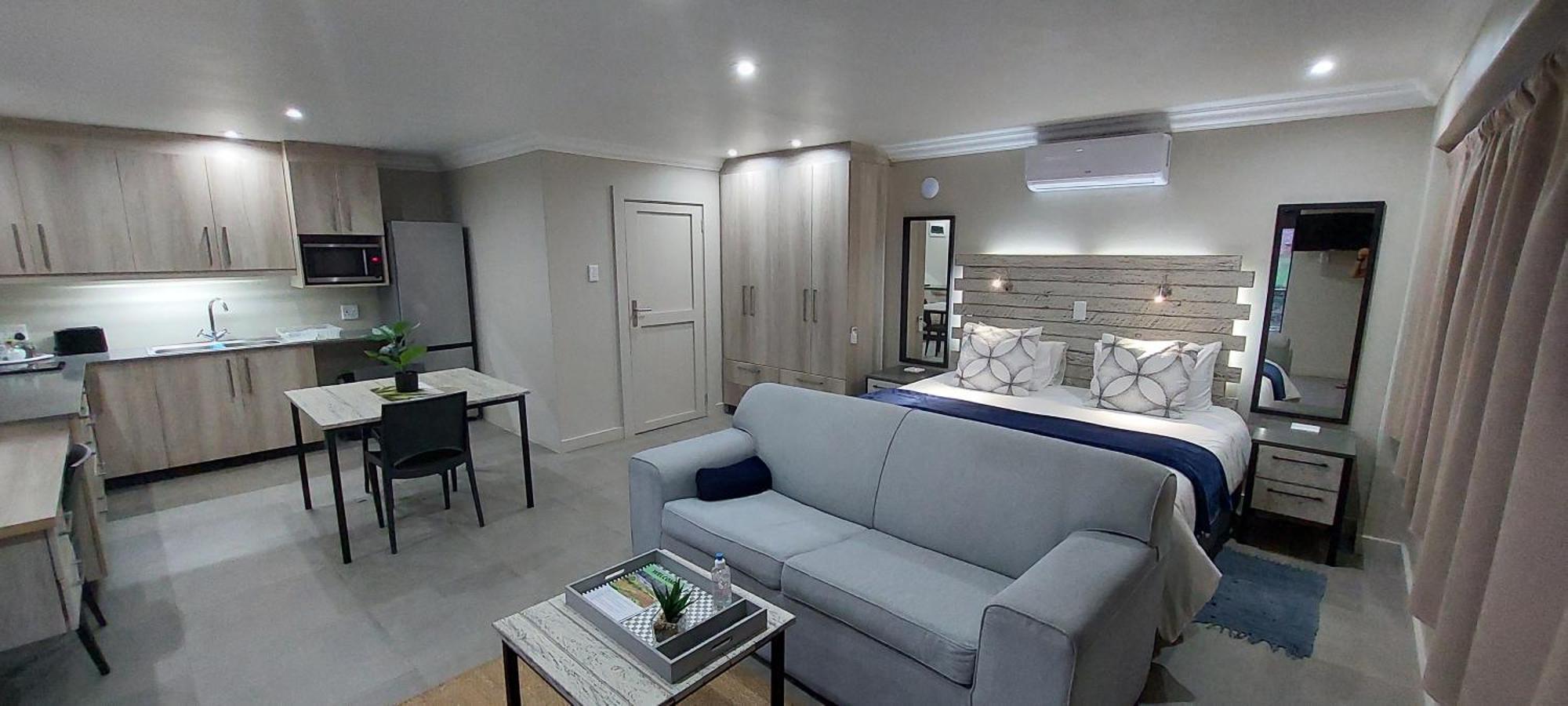 1 The At Churchill * Hillcrest